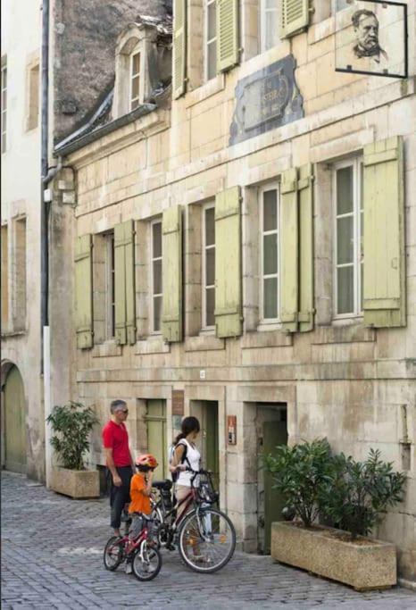 Bienvenue A L'Appart' De Louis ! Dole Exterior photo
